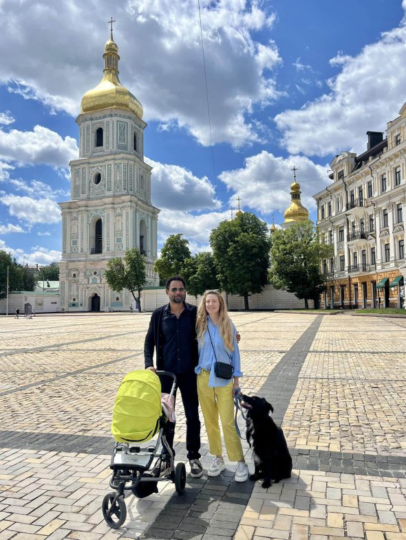 Заліщук народила первістка