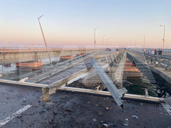 Разрушения на Кримском мосту