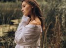 Антоніна Хижняк влаштувала фотосесію на природі