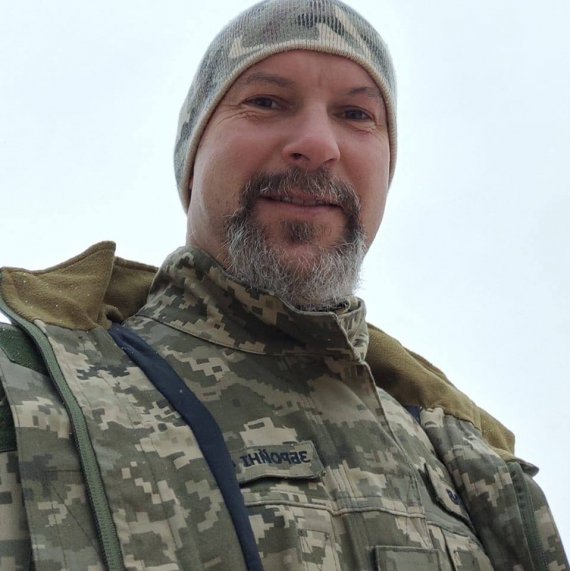 В боях за Украину погиб журналист Дмитрий Рыбаков, который после начала полномасштабного вторжения России взял оружие в руки