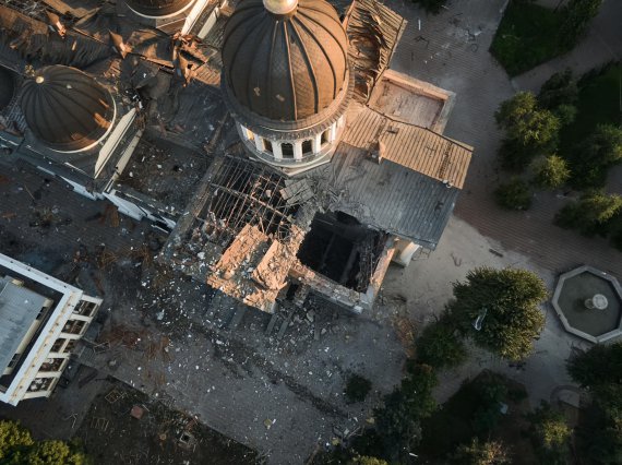 В результате российской ракетной атаки в Одессе был разрушен Спасо-Преображенский кафедральный собор