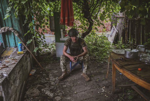 Украинские солдаты возле Авдеевки