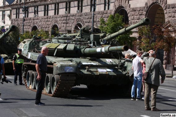 В Киеве на Крещатике во второй раз ко Дню Независимости показали выставку уничтоженной российской техники