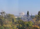 У Севастополі повідомляють про вибухи та дим