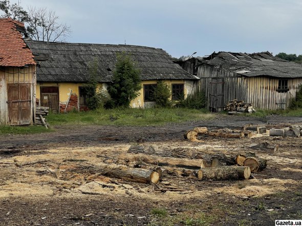 Старейший завод Европы расположен в Дрогобыче. Здесь изготовляют соль