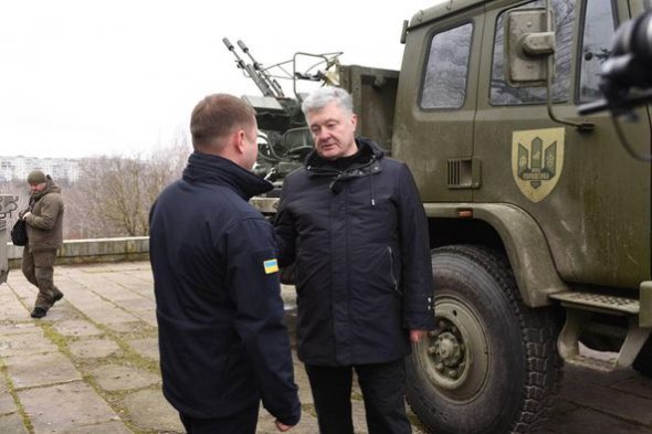 Побратими та друзі вітають пʼятого президента