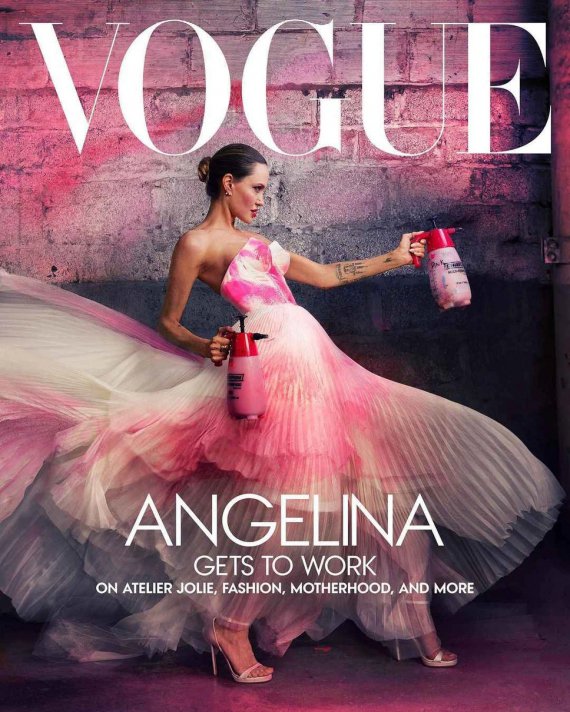 Анджеліна Джолі знялась для обкладинки американського Vogue