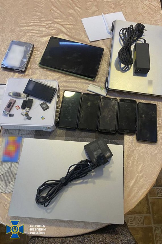 СБУ задержала на Днепропетровщине предателя, работавшего на кремлевского "военкора"