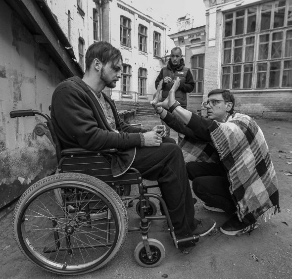 Находящегося в больнице раненого солдата сыграет молодой актер Петр Шпегун