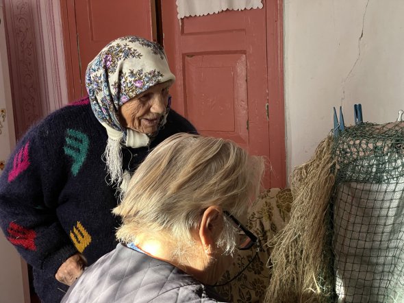 Любов проживає у селі Ходорків