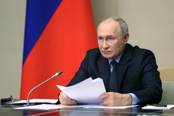 Путін головує онлайн на засіданні Радбезу РФ 