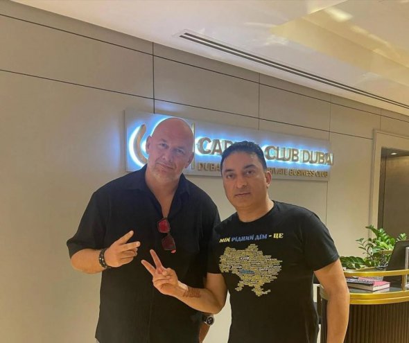 Олексій Потапенко показався в компанії впливової людини зі світу шоу-бізнесу Ширазом Хасаном