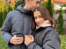 Дружина Романа Сасанчина зі сльозами на очах розповіла про проблеми в їхньому шлюбі