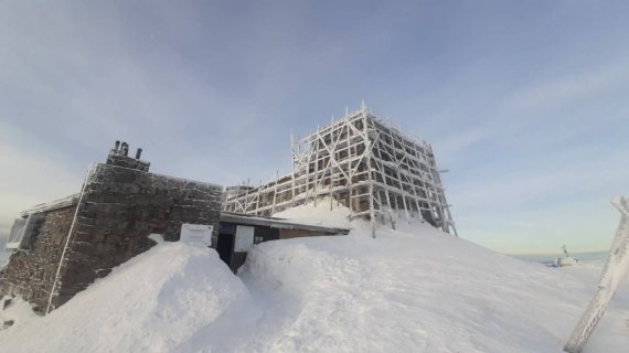 На горі Піп Іван Чорногірський ясно