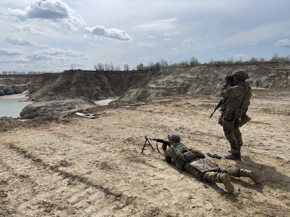 Фавбет постійно збільшує обсяги забезпечення ЗСУ та активно сприяє проєктам, що наближають перемогу