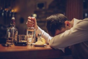 Советы жене, как действовать, когда мужчина пьет