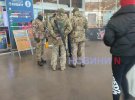В субботу, 16 декабря, сотрудники одного из николаевских ТЦК пришли в торговый центр "Эпицентр"