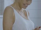 Памела Андерсон показала, как выглядит без макияжа