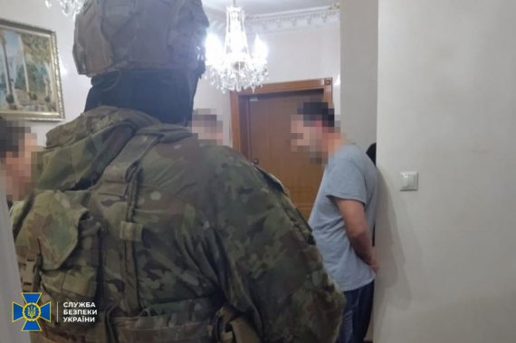 Громадянину України повідомлено про підозру у пособництві РФ