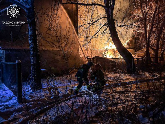 В Сумской области горело после обстрела