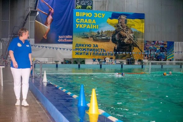 Федерація водного поло України проводить різні заходи з популяризації водного поло серед дітей та молоді