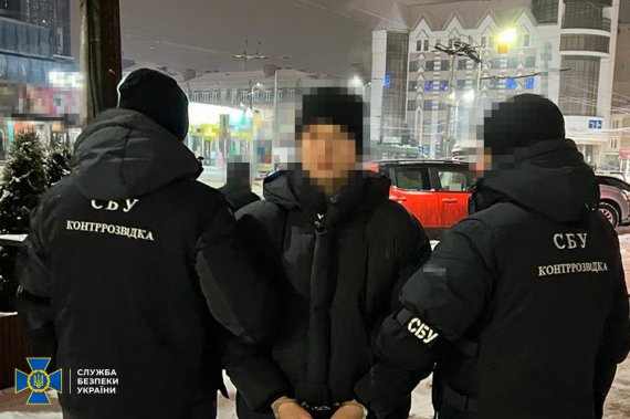 Служба безопасности Украины ликвидировала схемы уклонения от мобилизации и нелегального выезда за границу мужчин призывного возраста