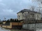 В Козине имеют элитные имения немало известных политиков и бизнесменов