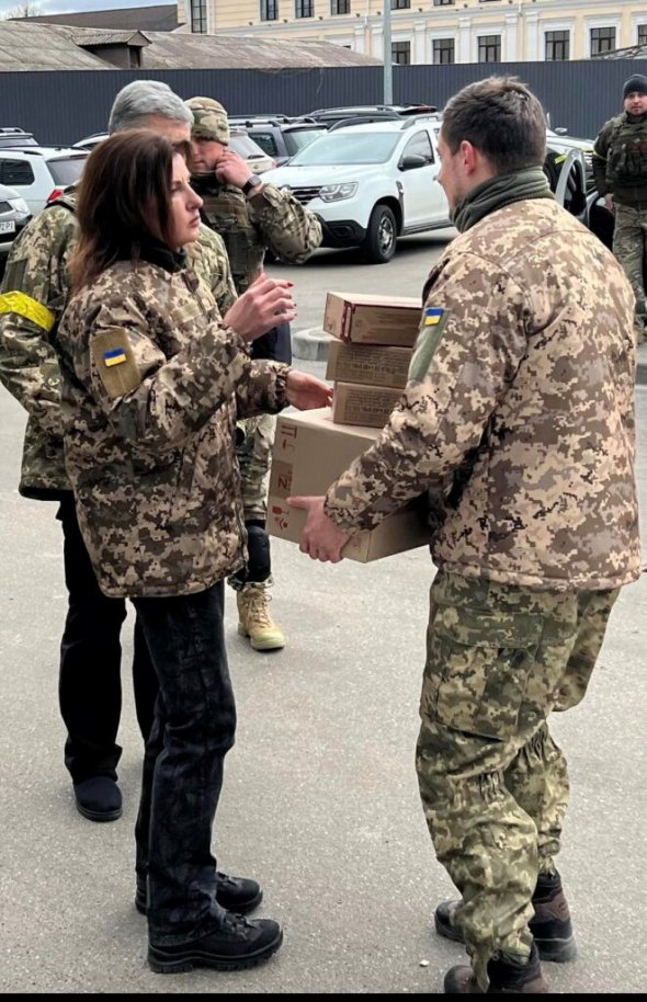 Усилиями Марины Порошенко реализован целый ряд важных для города и страны проектов в сфере здравоохранения и социальной политики, образования и культуры, а также бесчисленное количество благотворительных инициатив