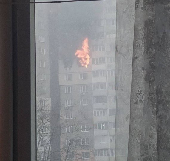 Последствия падения обломков в Киеве