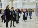 В Вене открылась крупнейшая выставка украинского художника Ивана Марчука. Кроме украинцев, ее посещают также и иностранцы. Сам автор подчеркивает, что гордится тем, как была организована выставка и радуется вниманию, прикованному к ней