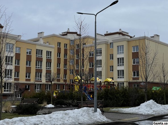 Делл Лой Хенсен выкупил ЖК в Софиевской Борщаговке, чтобы предоставить временное жилье для пострадавших от войны украинцев