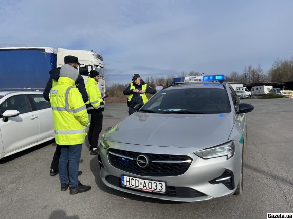 Польский протест на границе продолжается уже несколько месяцев - сначала против украинских коллег митинговали перевозчики. Сейчас - акции проводят фермеры