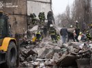 В Одессе продолжают спасательную операцию на месте российского удара