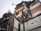 Один з дронів під час маневрів серед житлових кварталів Одеси влучив у дев'ятиповерховий будинок спального району.