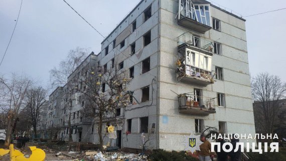 В Курахово пострадали пять многоквартирных домов