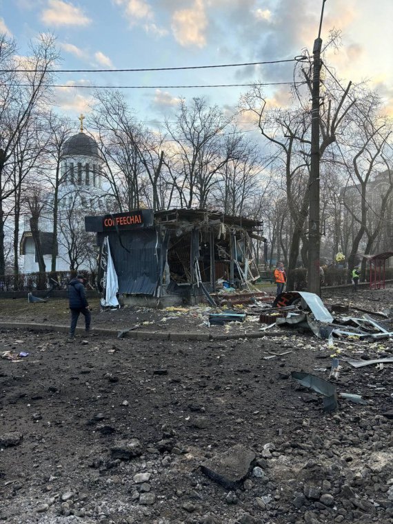 У Києві пошкоджено храм ПЦУ на Татарці 