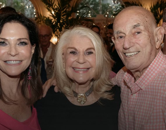 Американець Гарольд Теренс та його наречена 96-річна Жанна Сверлін планують у  влаштувати весілля