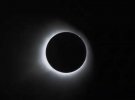 У понеділок, 8 квітня, відбувається перше повне сонячне затемнення цього року