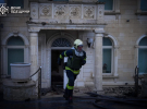 Рятувальники ліквідовують наслідки російського удару по Одесі