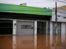 Нищівні повені та зсуви ґрунту в Бразилії