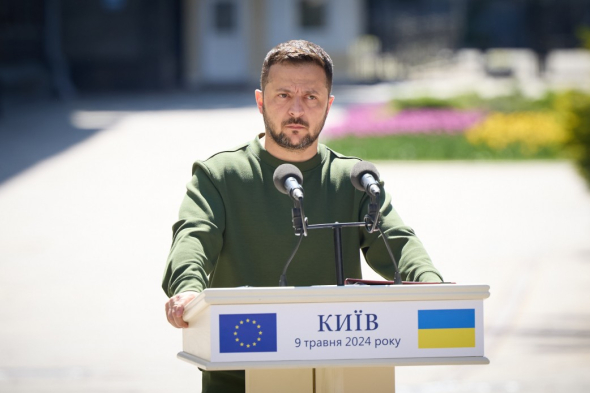 Президент Владимир Зеленский сказал о необходимости в оборонной поддержке Украины