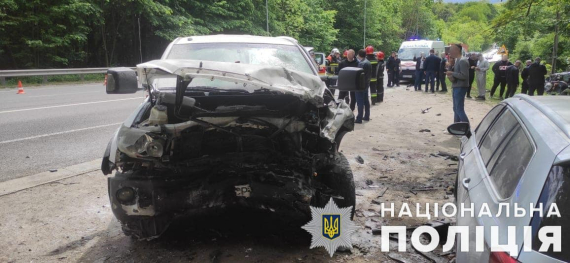 В Винницкой области в результате ДТП погибли трое полицейских