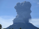 В Индонезии произошло мощное извержение вулкана Ибу