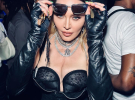 Мадонна устроила провокационную фотосессию в Нью-Йорке