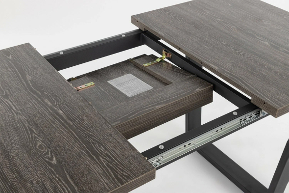 Обираючи розкладний стіл, важливо звернути увагу не лише на його дизайн та розміри, але й на механізм трансформації