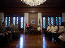 Президент прибыл на Филиппины и впервые в истории двусторонних отношений встретился с Фердинандом Маркосом-младшим