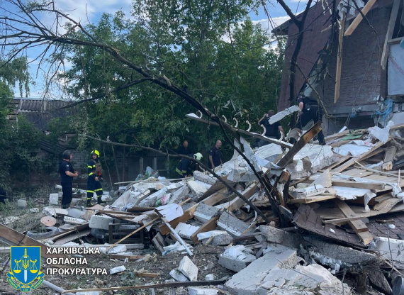 В больнице скончался мужчина, которого два часа вытаскивали из-под завалов в Харькове