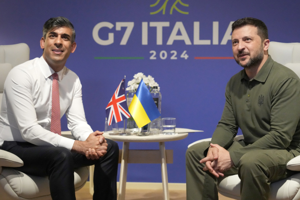 Лидеры G7 стремятся показать Украине, что готовы поддерживать ее в долгосрочной перспективе