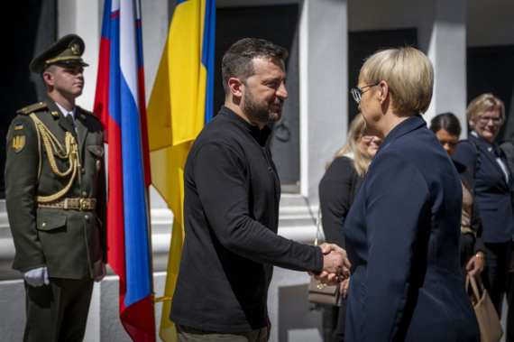 Президентка Словенії Наташа Пірц Мусар прибула до України