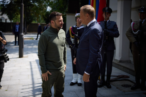 Президент України Володимир Зеленський і прем'єр-міністр Польщі Дональд Туск у Варшаві, 8 липня